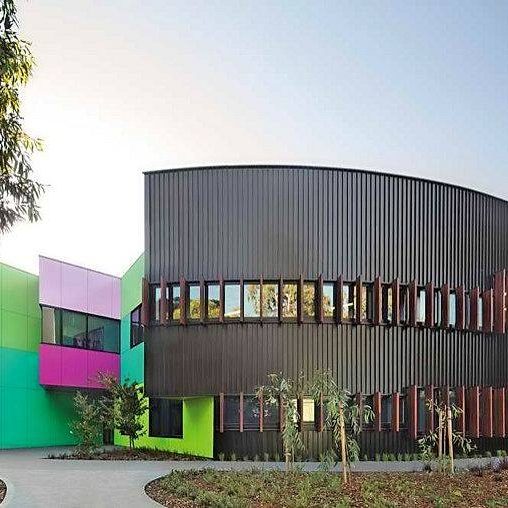 Ivanhoe Grammar School with Vitrapanel facade non combustible